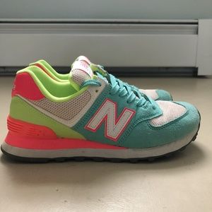 Women's New Balance 574s